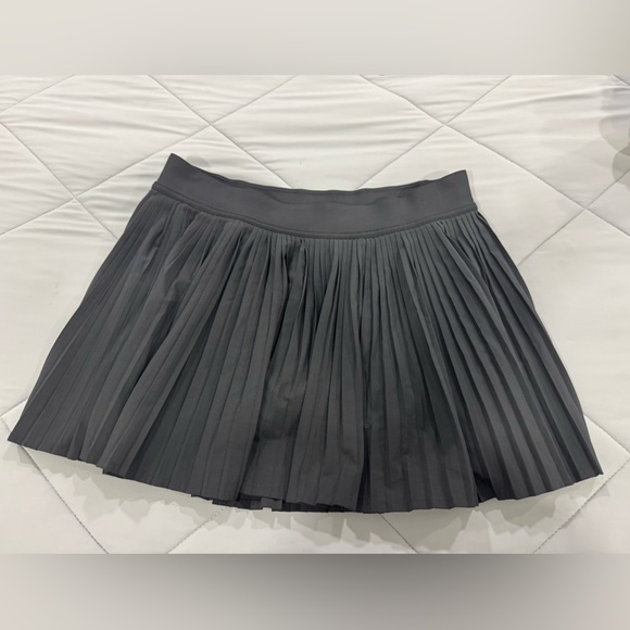 lululemon athletica Black Pleated Skater Skirt - Picture 3 of 9
